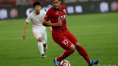 七年前的今天：鲁能主场2-1逆转上港，博阿斯三度错失登顶良机