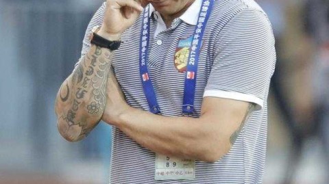 足协杯经典回顾：上港主场4-0血洗权健，总比分4-3缔造中国足坛史诗大逆转