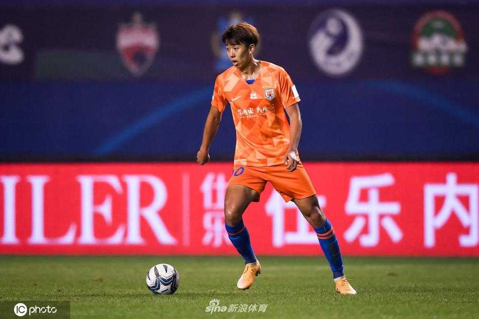后防大将李松益身经百战，此次租借离队，他将把丰富的经验带到津门，成为天津津门虎防线上的定海神针。