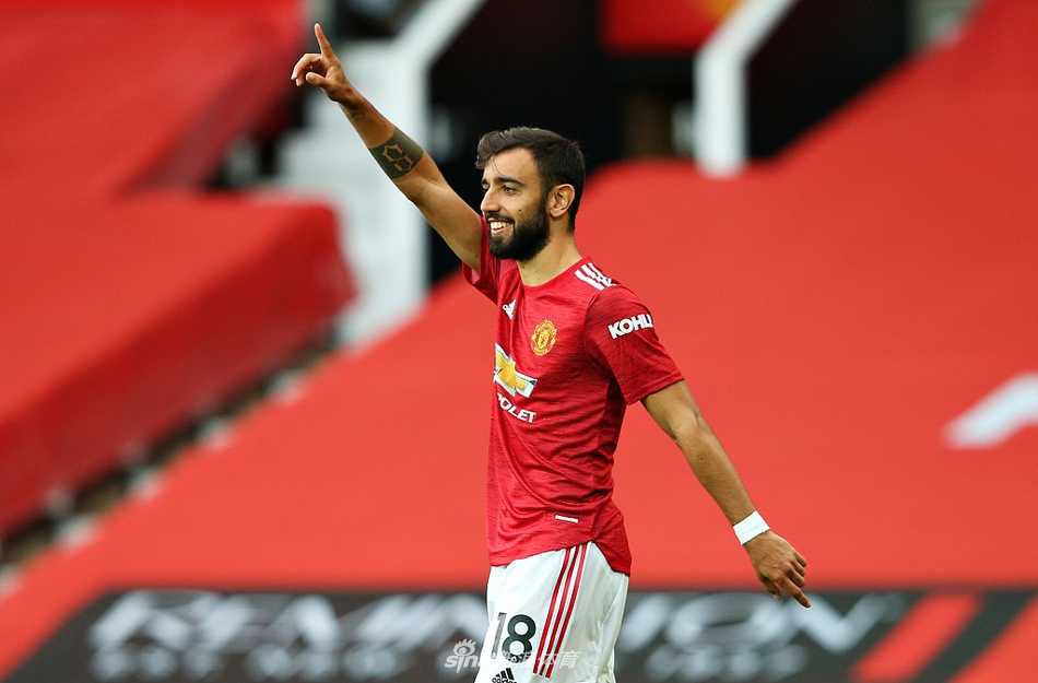梦剧场记分牌上那血红色的1-6比分，如同烙印般刻在每一位红魔球迷心上，宣告着这个无法被遗忘的耻辱之夜。