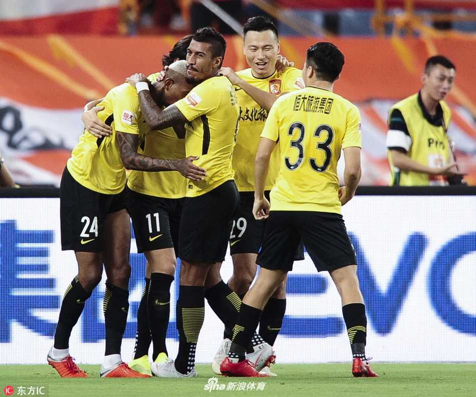 七年前的今天:鲁能主场2-1逆转上港,博阿斯三度错失登顶良机 七年前的今天:鲁能主场2-1逆转上港,博阿斯三度错失登顶良机