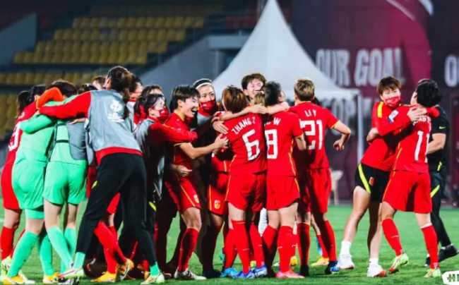 定位球之殇！国足主场0-3完败韩国，孙兴慜两射一传统治中韩德比