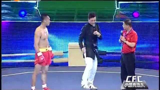 格斗风云·史诗经典  一场跨越国界的铁血较量，“过江龙”姜春鹏硬撼“不败泰拳王”西蒙·马库斯全复盘