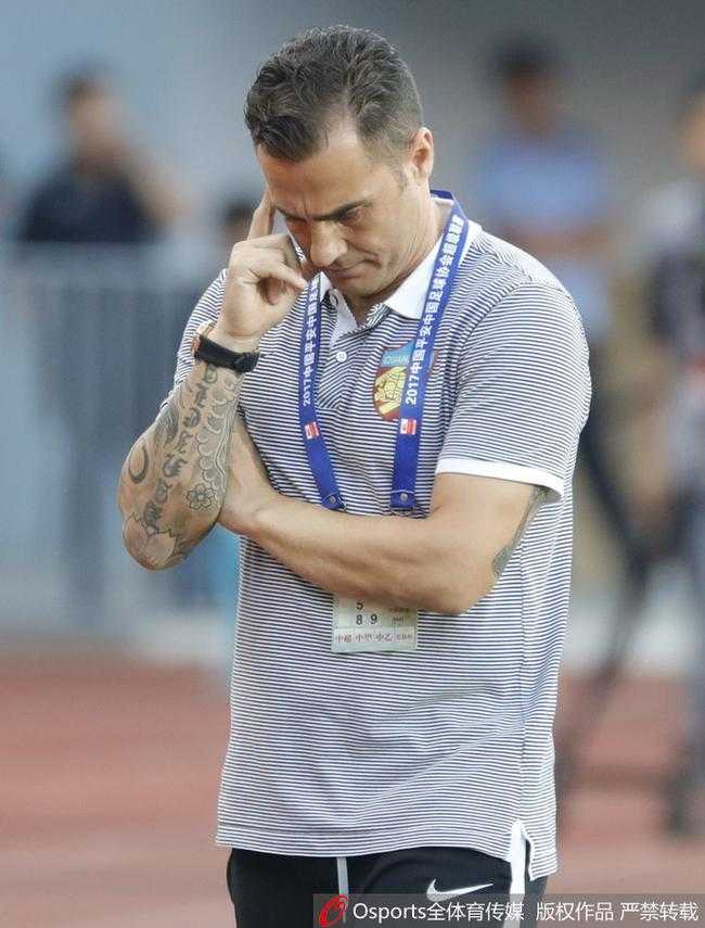 足协杯经典回顾：上港主场4-0血洗权健，总比分4-3缔造中国足坛史诗大逆转